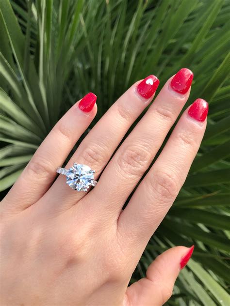 cartier vs tiffany engagement ring|tiffany and cartier diamond rings.